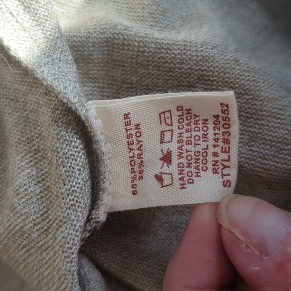 Hem & Thread Top - Large - Picture 5 of 6